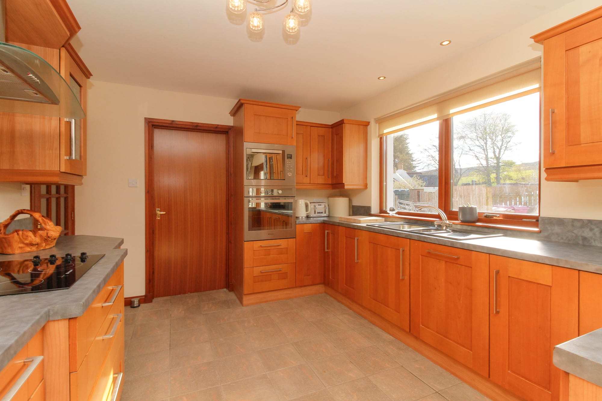 Kitchen with island