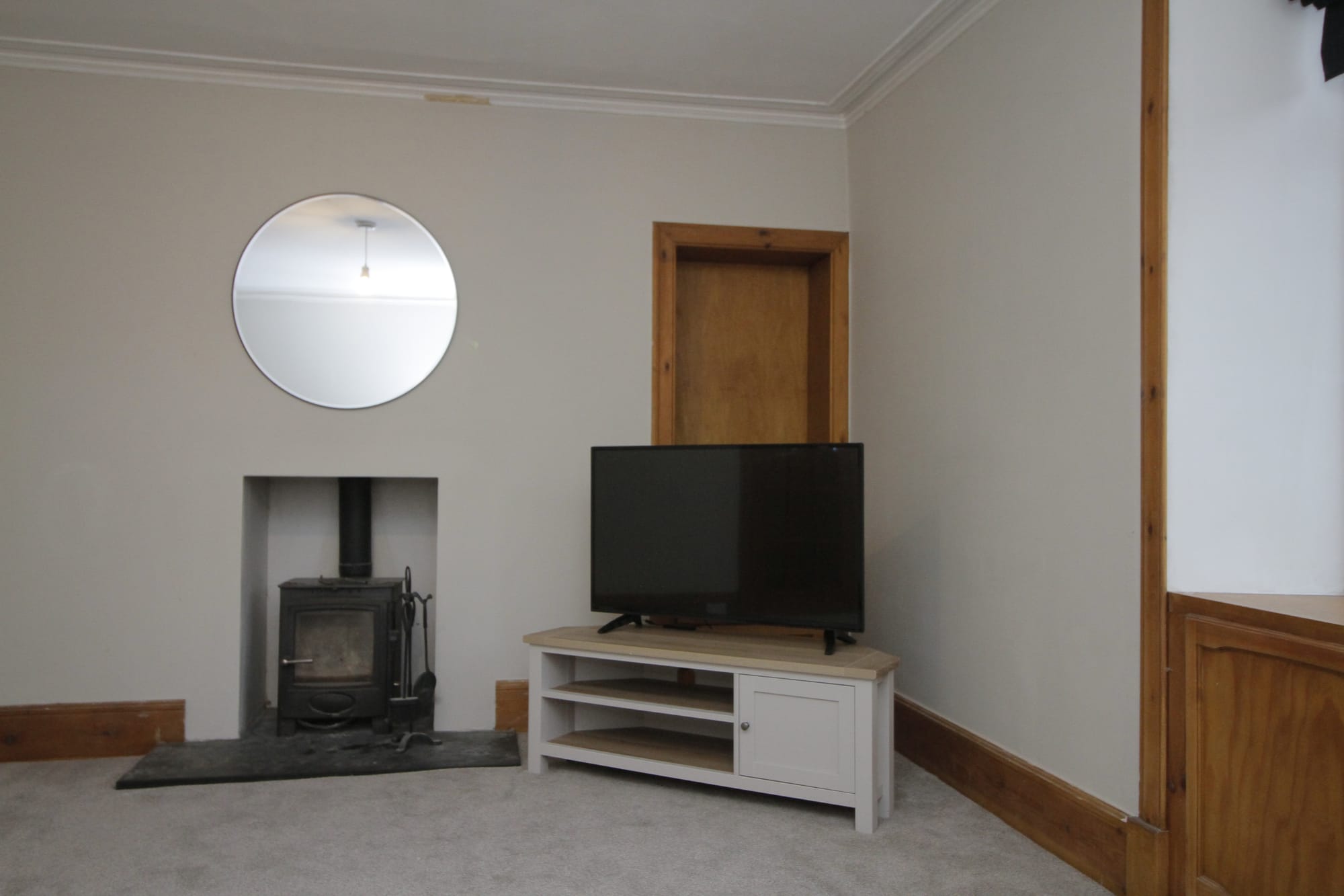 Sitting and dining room