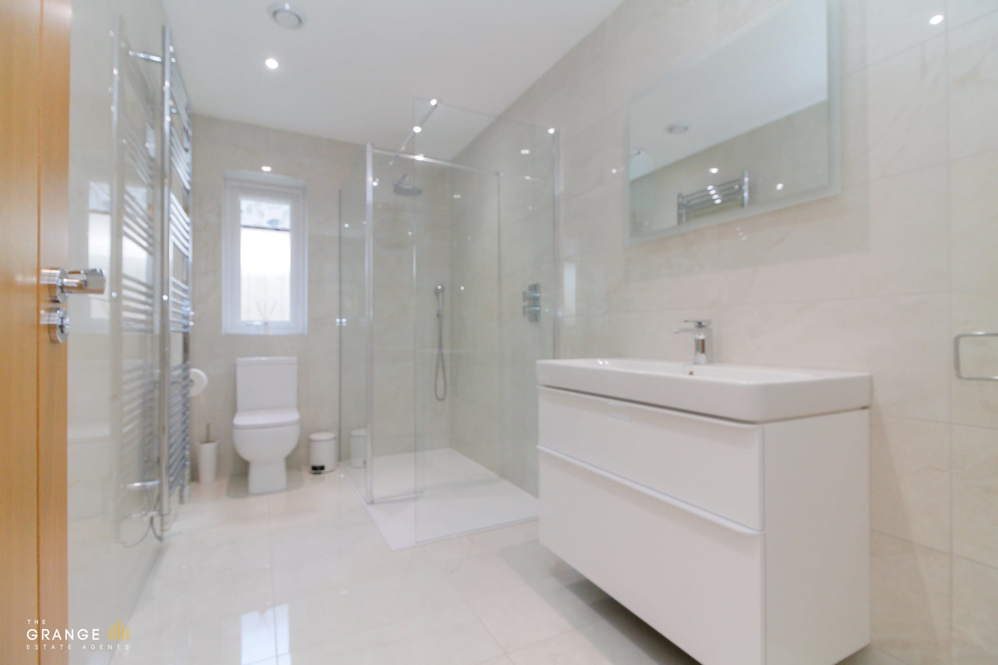En-suite shower room