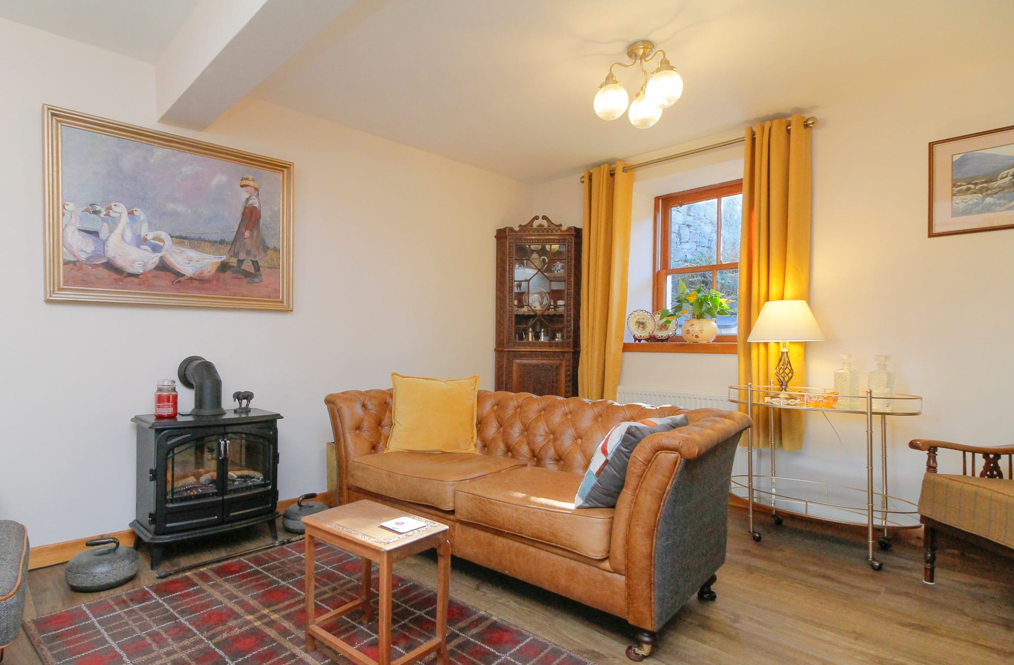 Sitting room with open fireplace